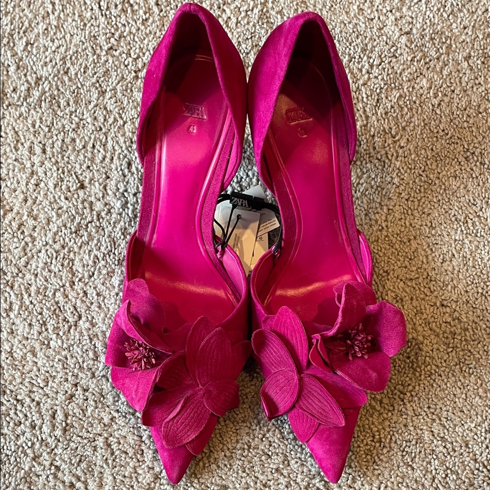 NWT Zara Fuchsia Floral Pointed-Toe Suede Heels
